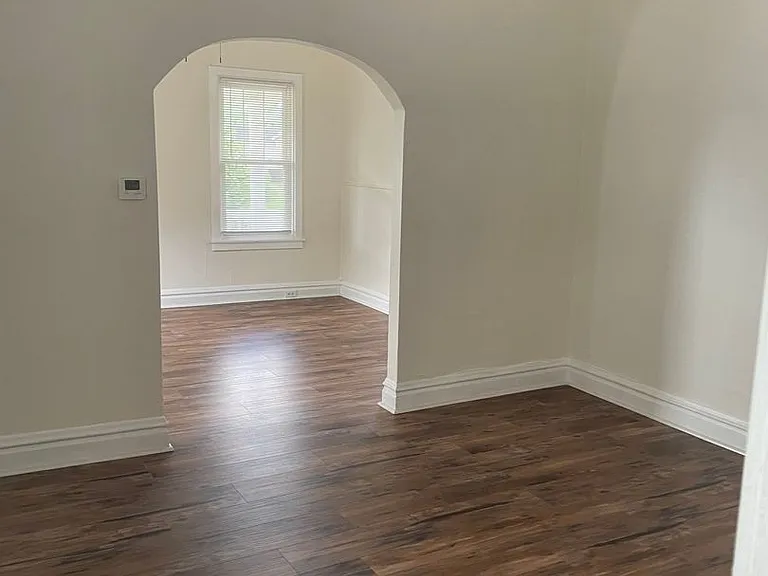 7126 Mardel Ave — Photo 10