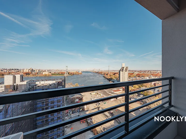26-25 4th St #1531 — Photo 5