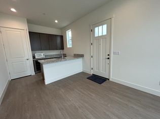 2856 Resthaven Ct, Lathrop, CA 95330