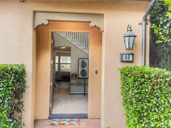 86 Twin Flower, Irvine, CA 92620