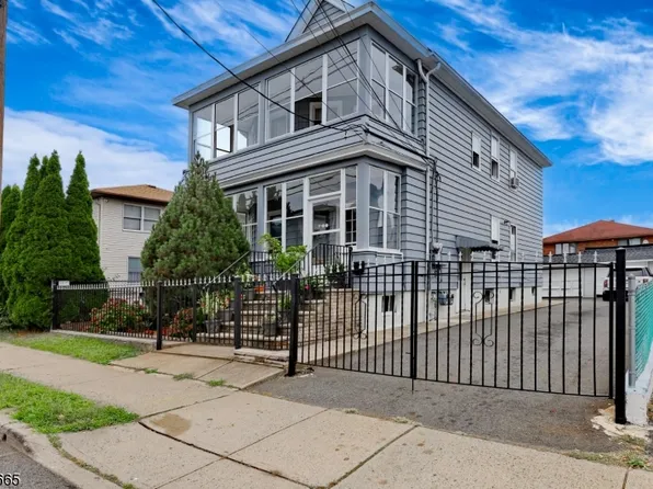112 Semel Ave, Garfield City, NJ 07026