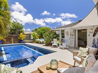 279 Aikahi Pl, Kailua, HI 96734