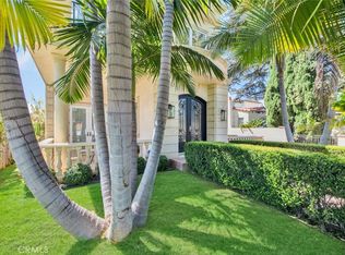 123 N Doheny Dr, Beverly Hills, CA 90211