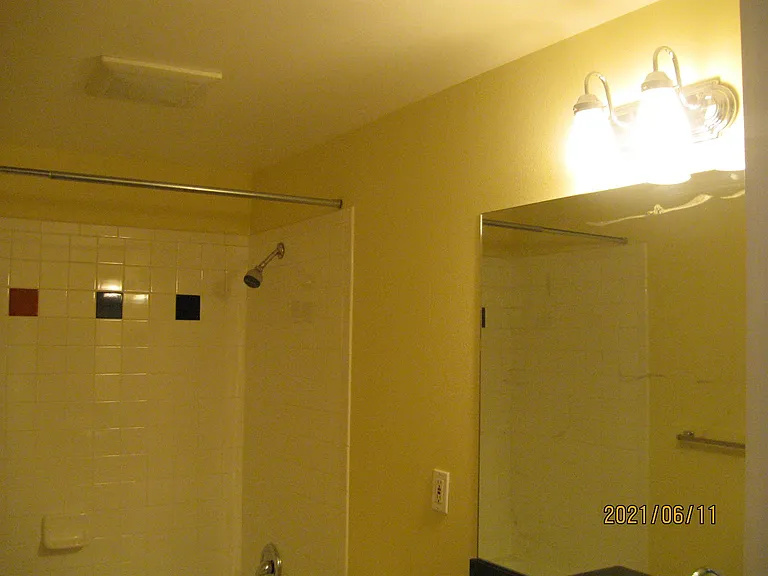 815 E Denny Way #205 — Photo 1