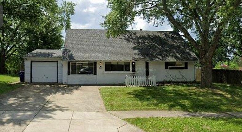 1st image of 1812 Pickering Dr