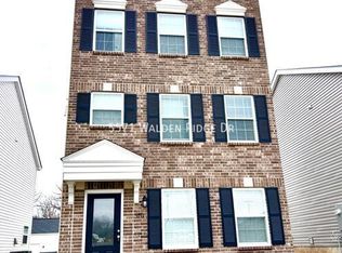 5571 Walden Ridge Dr, Saint Louis, MO 63128