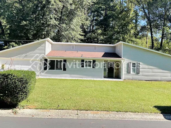 2950 Christophers Ct, Marietta, GA 30062
