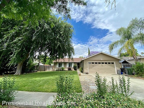 2nd image of 5921 Cabral Ave