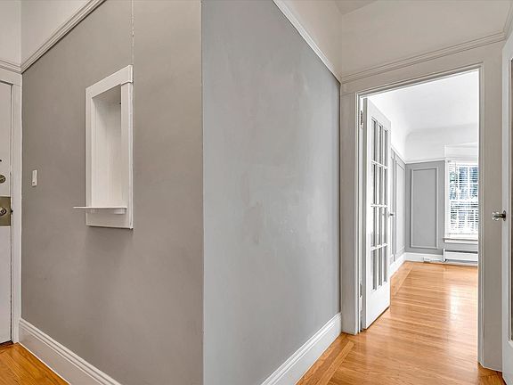 4th image of 3500 Fulton St #4
