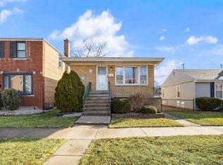 (Undisclosed Address), Brookfield, IL 60513