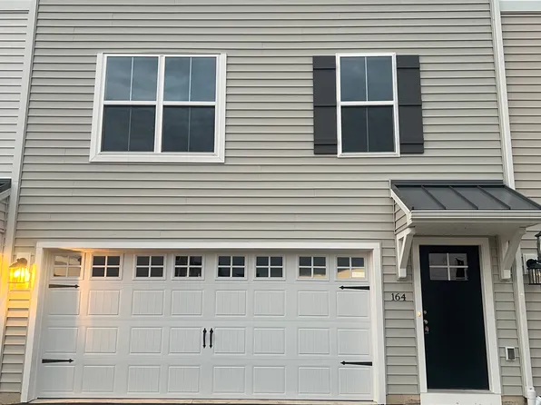 164 Copperleaf Dr, Mechanicsburg, PA 17050
