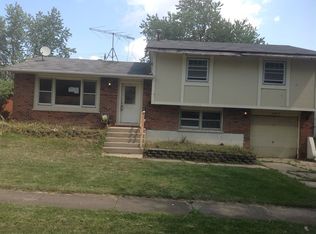 21913 Clyde Ave, Sauk Village, IL 60411