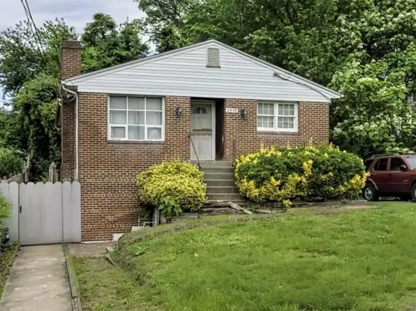 3115 19th St S, Arlington, VA 22204