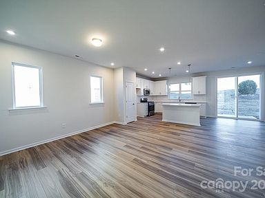 1014 Grays Mill Rd Charlotte NC 28215 Zillow 1014 Grays Mill Rd Charlotte NC 28215 Zillow