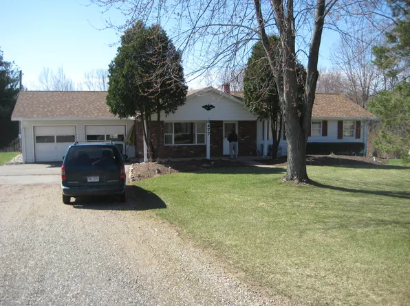 6477 Keller Rd, Delton, MI 49046