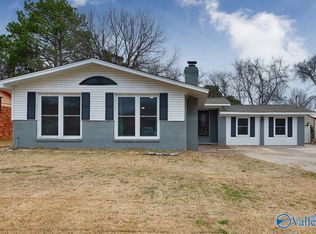 905 Bedford Dr SW, Decatur, AL 35601