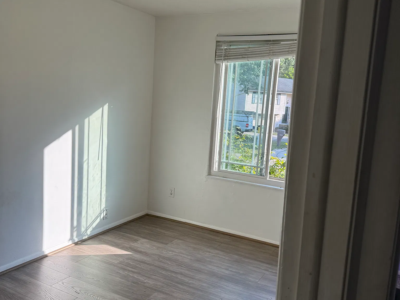 1770 Minturn Dr — Photo 3