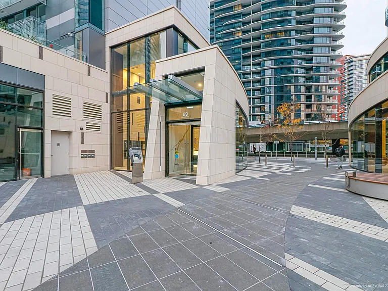 89 Nelson St #1303 — Photo 15