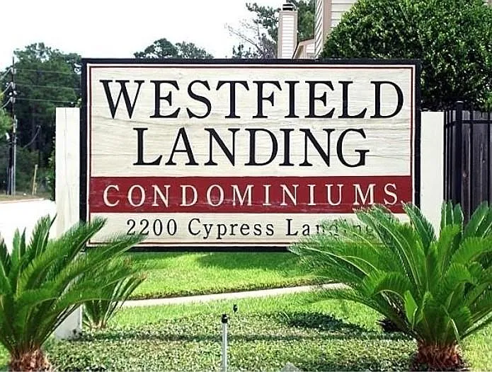 2200 Cypress Landing Dr #F7