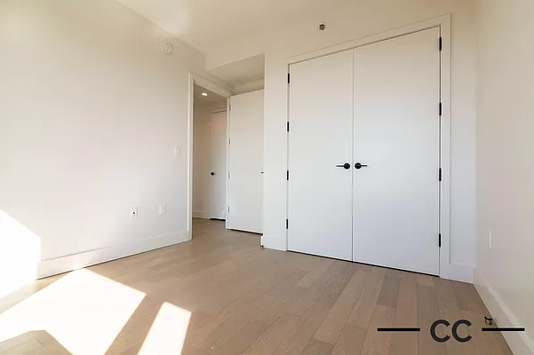 Rented by Commercial Capital Resources INC | media 23