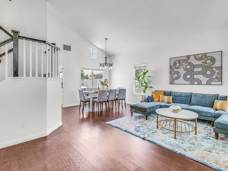 7642 Northrop Dr — Photo 16