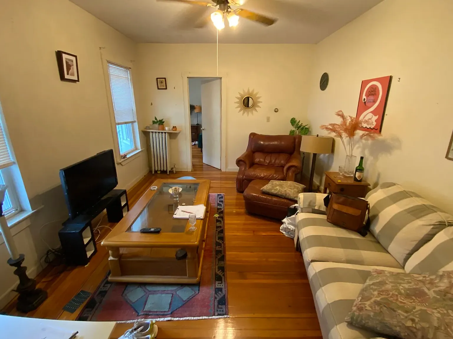 3 bed, 9999 sqft, $4,800 — Photo 2
