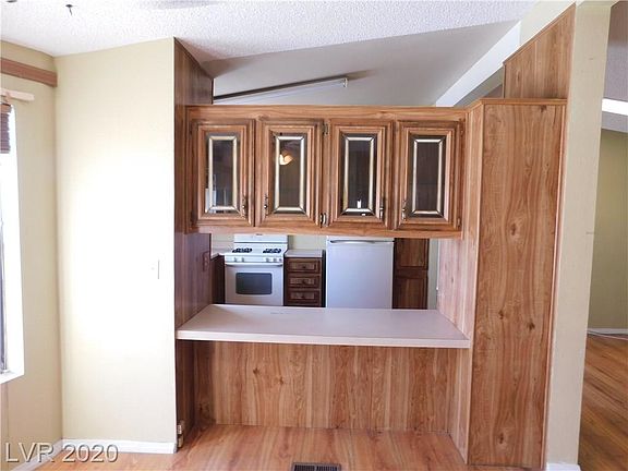 4th image of 5691 Hobble Creek Dr