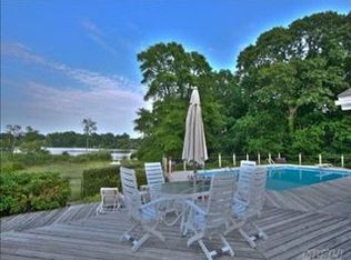 545 Reeve Ave, Mattituck, NY 11952