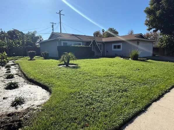 16416 Rayen St, North Hills, CA 91343