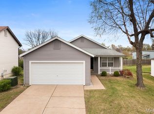 111 Aspencade Cir, Saint Peters, MO 63376