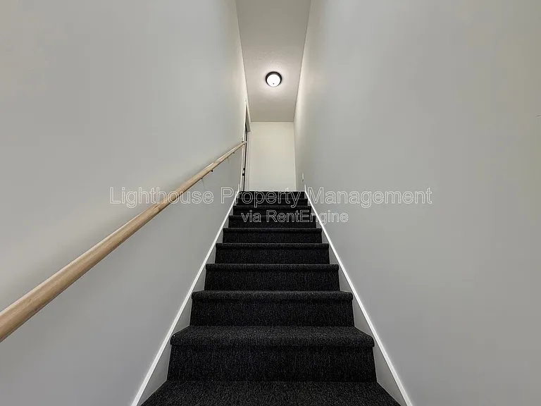 310 Allen Ave #2 — Photo 3
