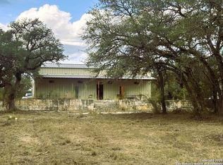 52 Timbers Ln #1 & 6, Leakey, TX 78873