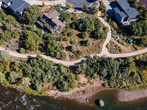5th image of 138 River Oaks Drive