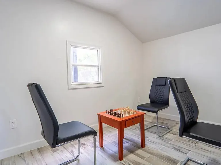 Reading Area