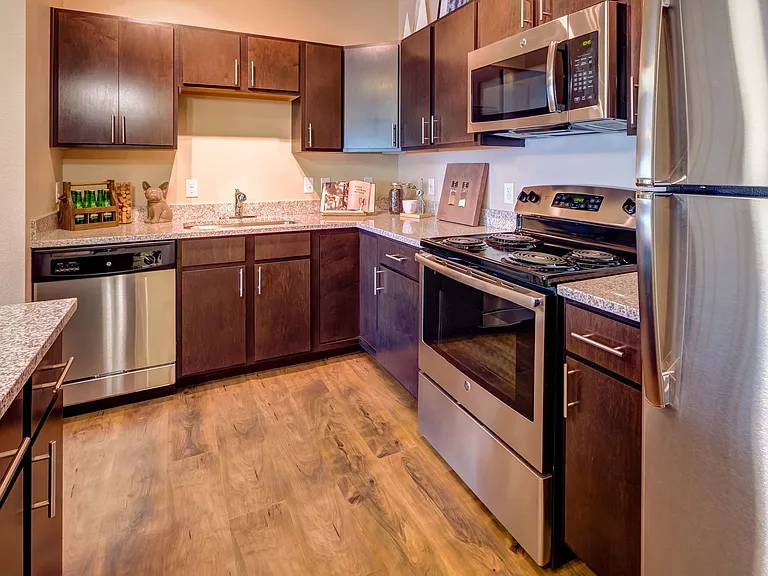 Granite 550 — Photo 12