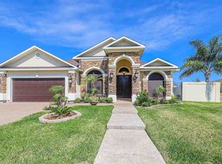7505 Patricia Highsmith Dr, Laredo, TX 78041
