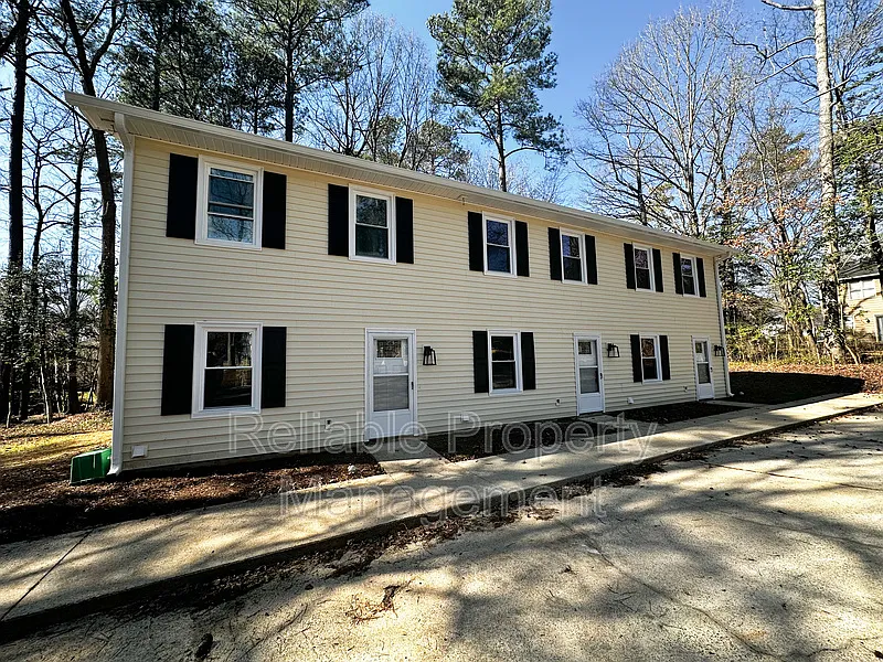 102 Stowe Pl #B