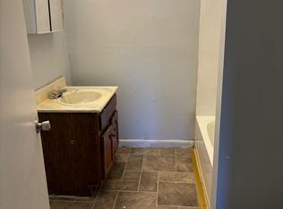 841 N 7th St #11015224, Springfield, IL 62702