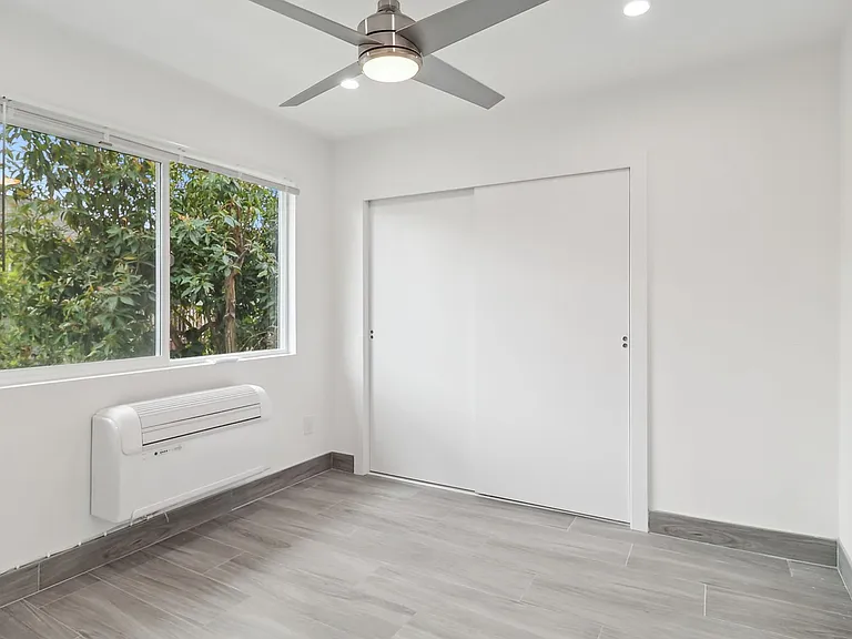 Newly Renovated 2 Bed/2 Bath El Cajon — Photo 10