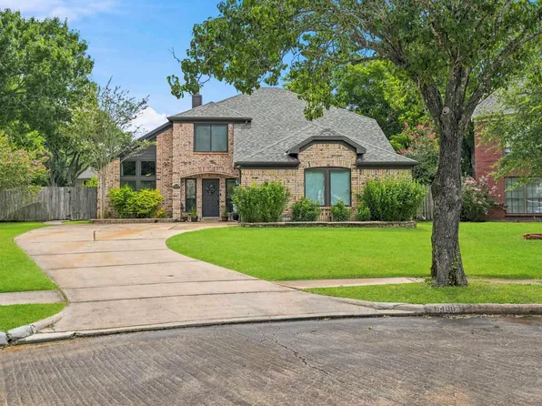 6406 Smoke Tree Ct, Sugar Land, TX 77479