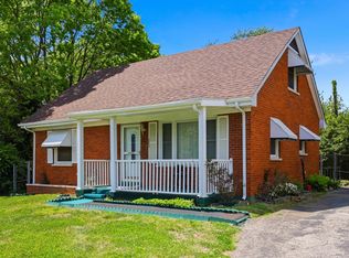 1555 Montrose Dr, Lexington, KY 40511