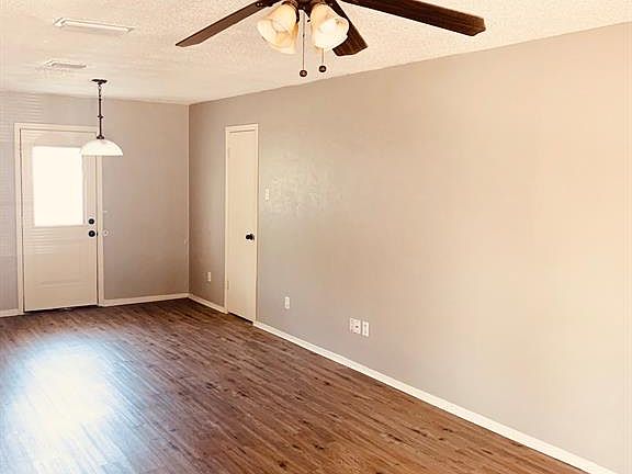 2nd image of 13244 Kings Mountain Dr