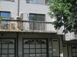 15 Crest St APT 16, West Haven, CT 06516