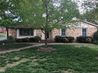 7301 Starvalley Dr, Charlotte, NC 28210