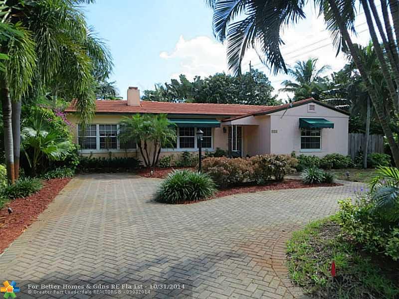 1st image of 826 Coconut Dr