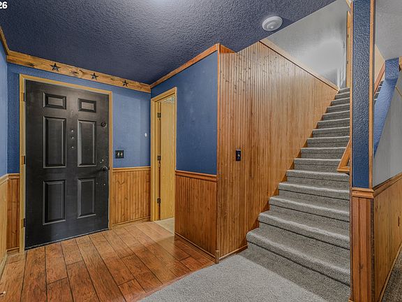 3rd image of 15813 NE 3rd St
