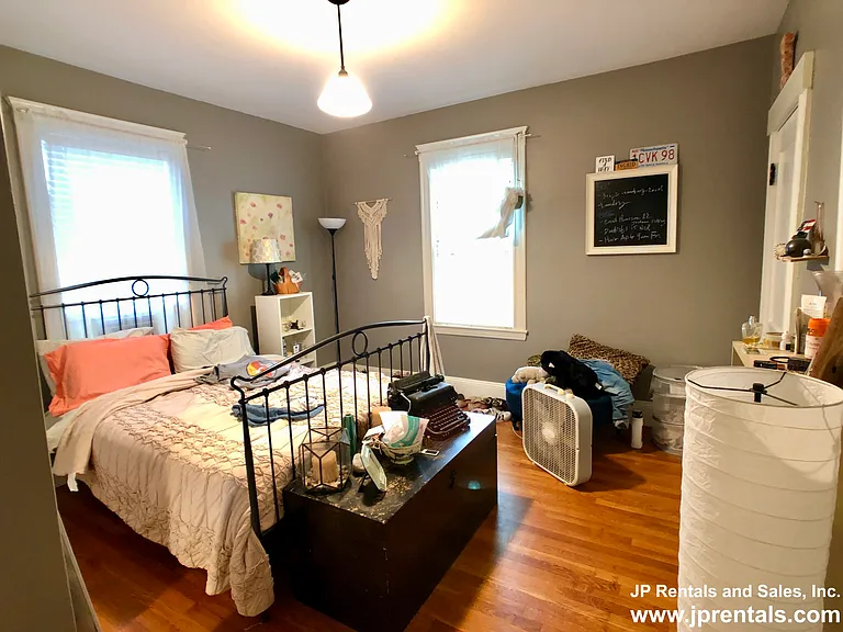 90 Forest Hills St #2 — Photo 13