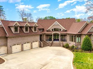 520 Riviera Dr, Salisbury, NC 28144