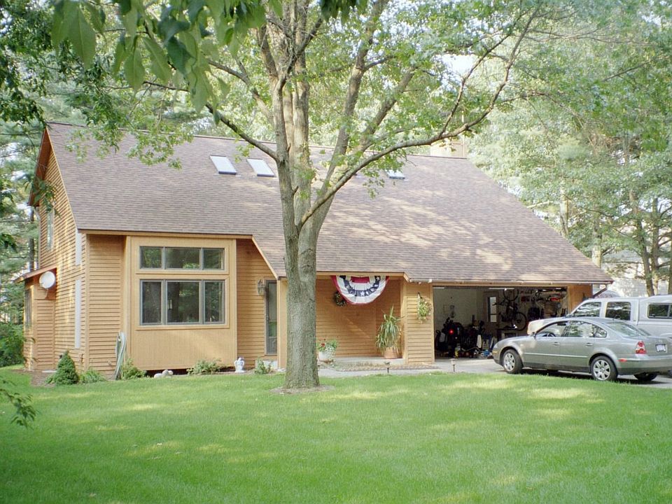 Front view 7725 Cahoon Dr SE