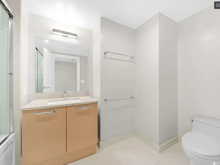 1 Hawthorne St #2J — Photo 21